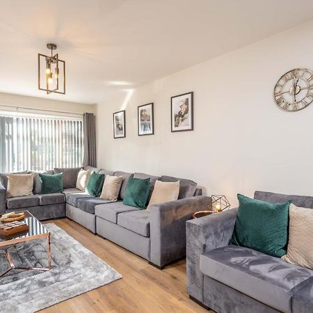 The Oaklands - Luxury Spacious 6-Bed, Near Solihull, Birmingham City, Jlr, Nec, Airport, Resorts World, Hs2 Buitenkant foto