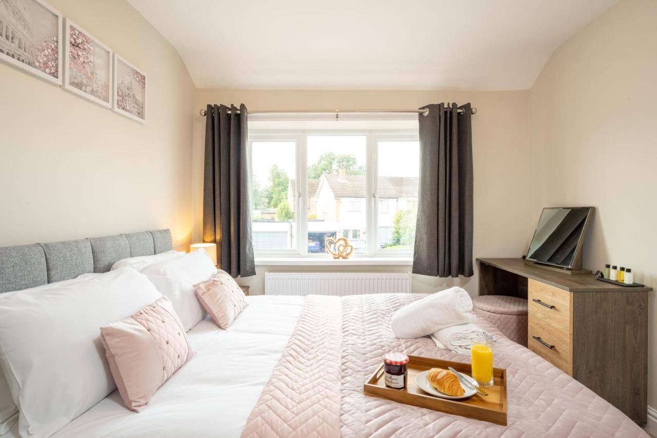 The Oaklands - Luxury Spacious 6-Bed, Near Solihull, Birmingham City, Jlr, Nec, Airport, Resorts World, Hs2 Buitenkant foto