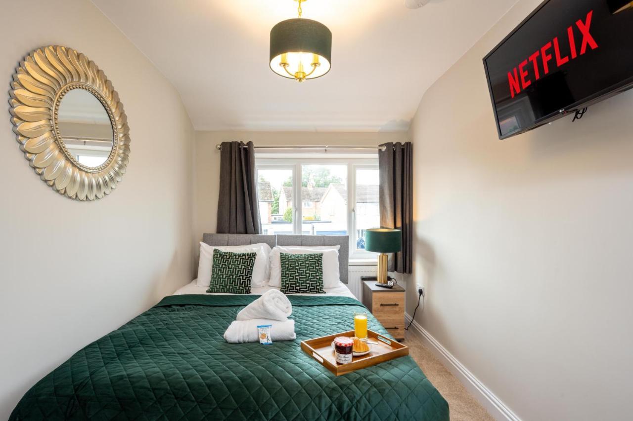 The Oaklands - Luxury Spacious 6-Bed, Near Solihull, Birmingham City, Jlr, Nec, Airport, Resorts World, Hs2 Buitenkant foto